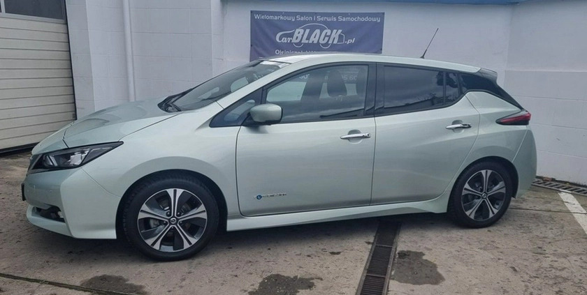 Nissan Leaf cena 69850 przebieg: 29850, rok produkcji 2019 z Daleszyce małe 352